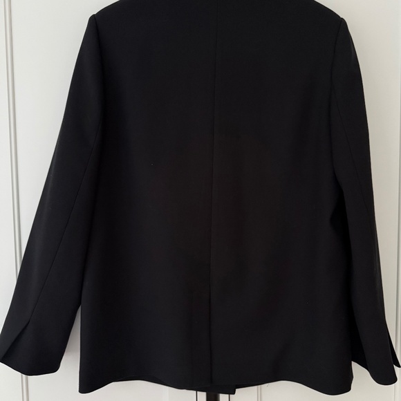 Alo Yoga First-Class Blazer - Picture 3 of 8